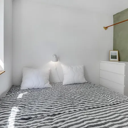 3 Bedroom Gorgeous Home In Aakirkeby * Vester Somarken